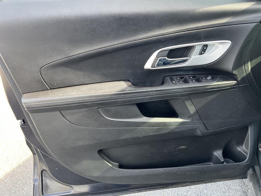 used 2016 Chevrolet Equinox car, priced at $11,995