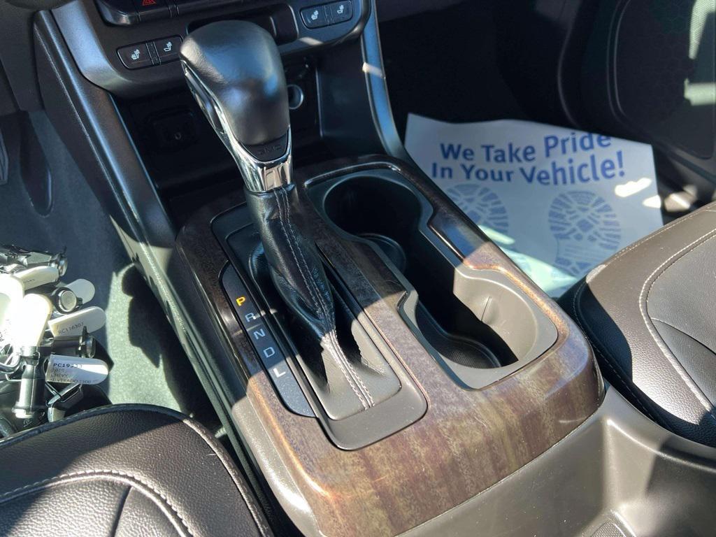 used 2022 GMC Canyon car, priced at $31,747