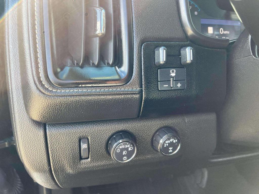 used 2021 GMC Canyon car, priced at $31,617