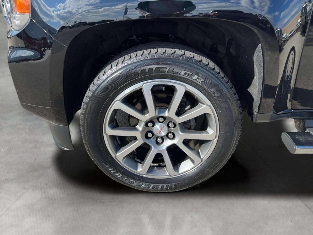 used 2021 GMC Canyon car, priced at $31,617