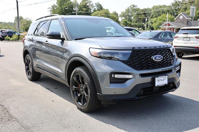 used 2024 Ford Explorer car, priced at $57,442