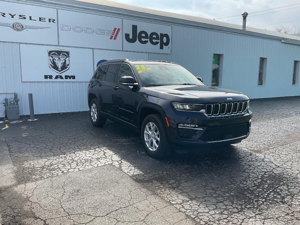 used 2023 Jeep Grand Cherokee car, priced at $32,750