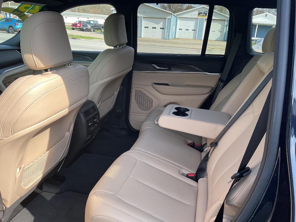 used 2023 Jeep Grand Cherokee car, priced at $32,750