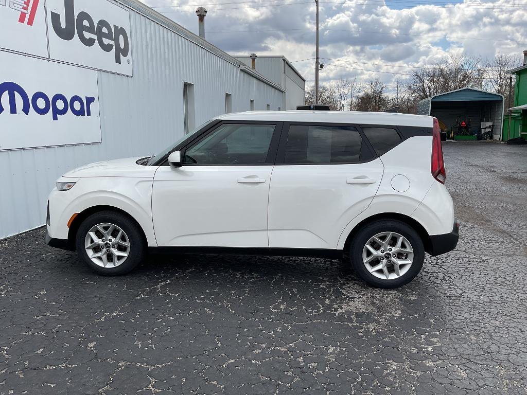 used 2020 Kia Soul car, priced at $12,998