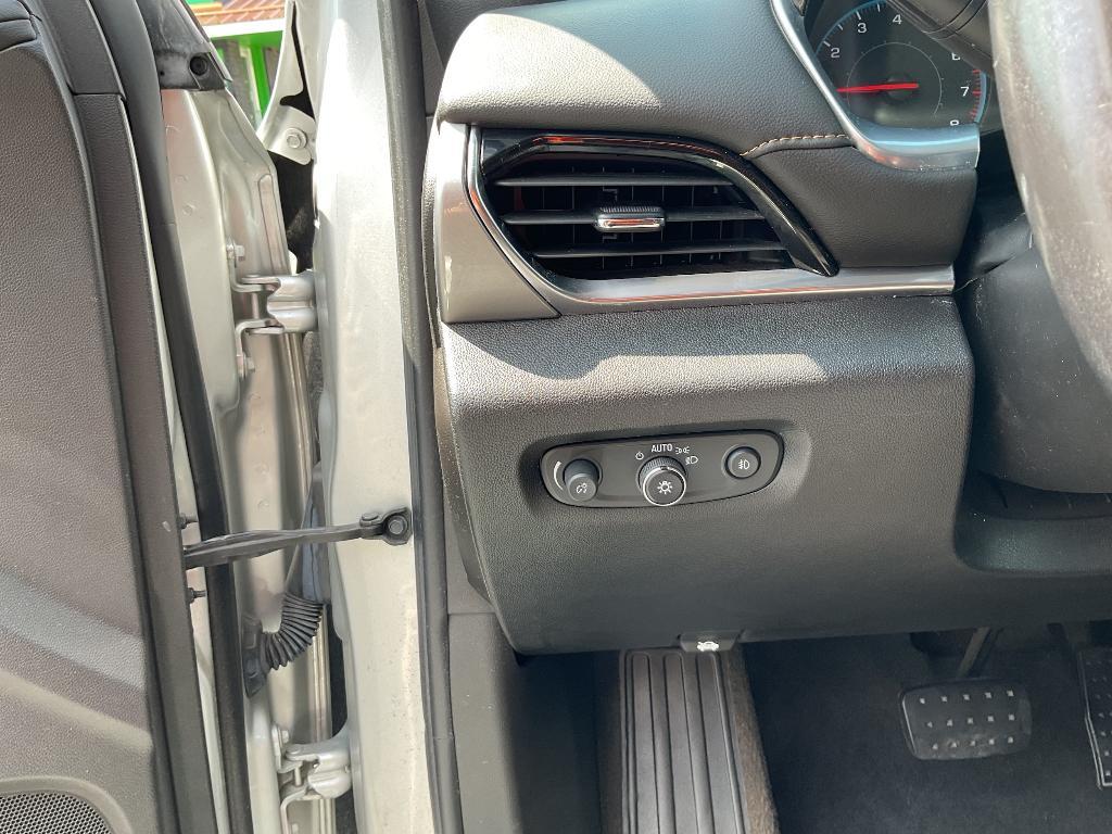 used 2019 Chevrolet Traverse car, priced at $17,825
