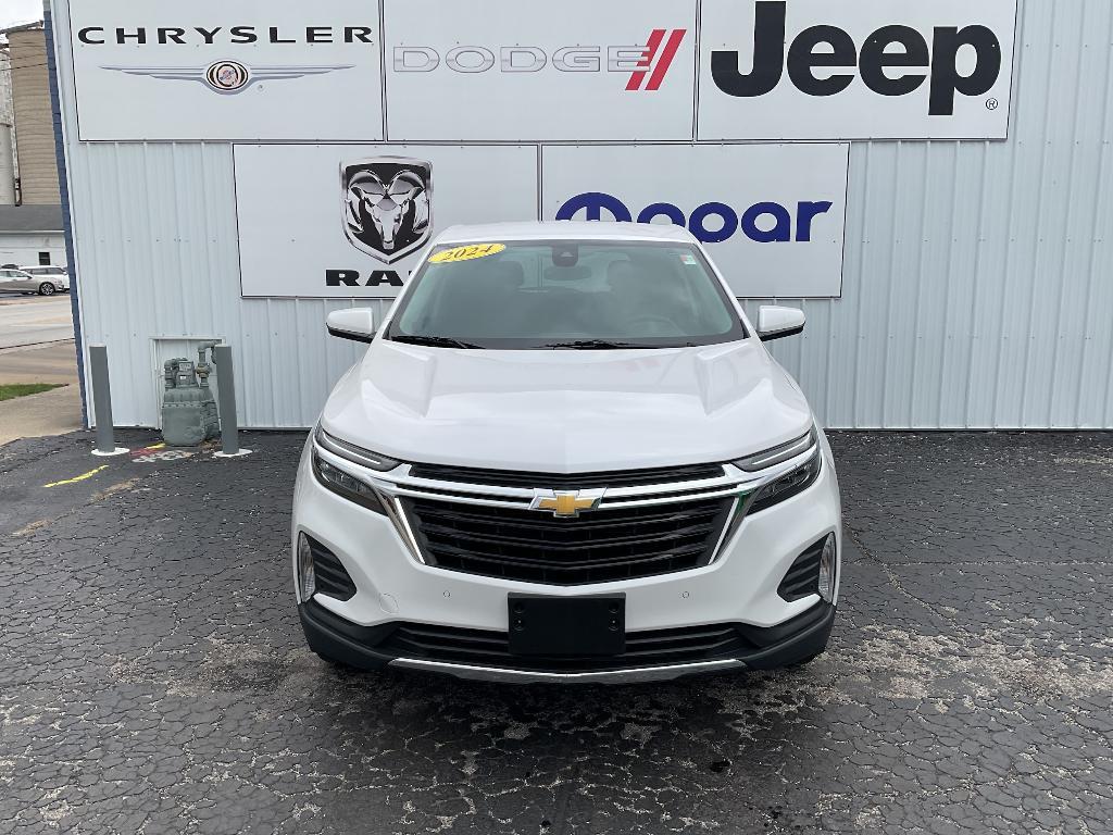 used 2024 Chevrolet Equinox car, priced at $26,450