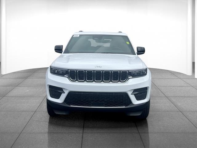 new 2024 Jeep Grand Cherokee car, priced at $36,527