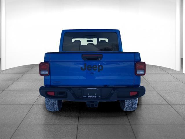 new 2025 Jeep Gladiator car, priced at $43,616