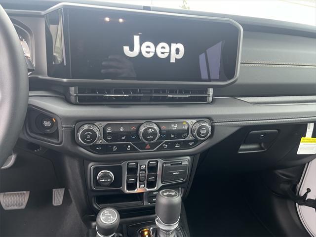 new 2025 Jeep Wrangler car, priced at $54,860