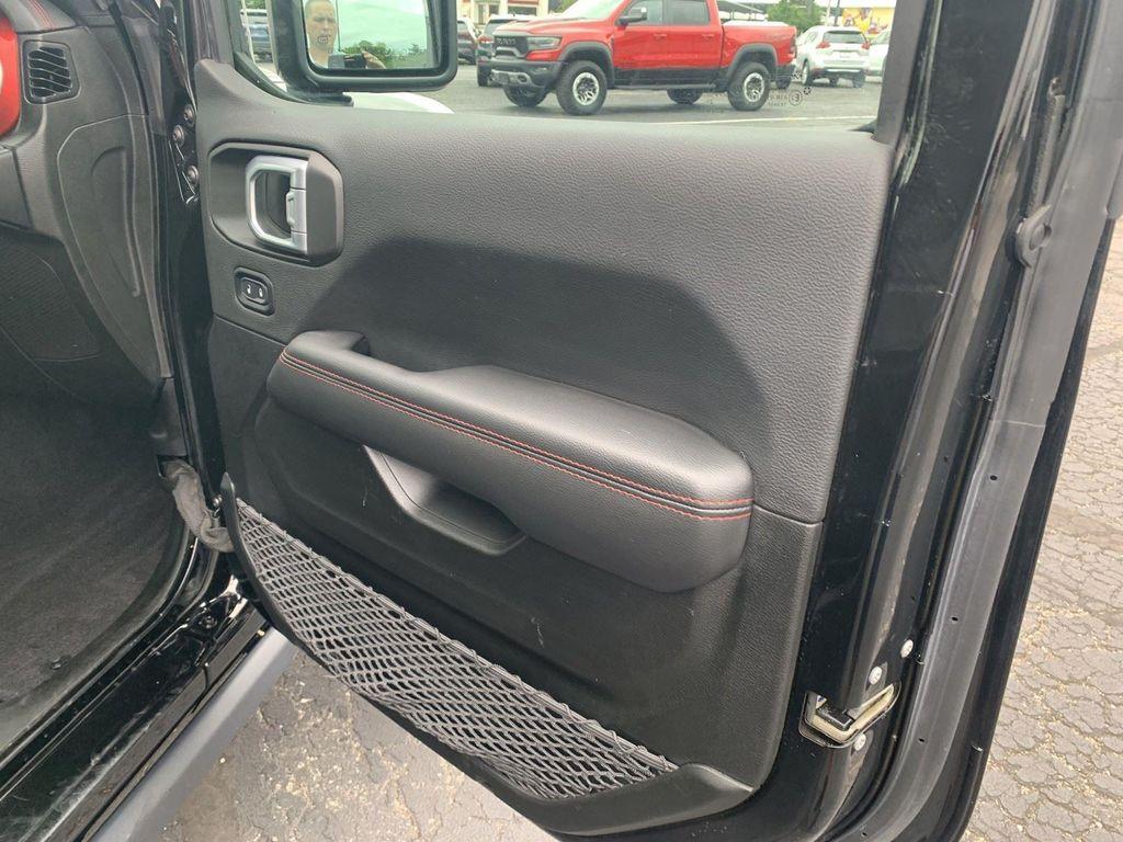 used 2022 Jeep Wrangler Unlimited car, priced at $36,990