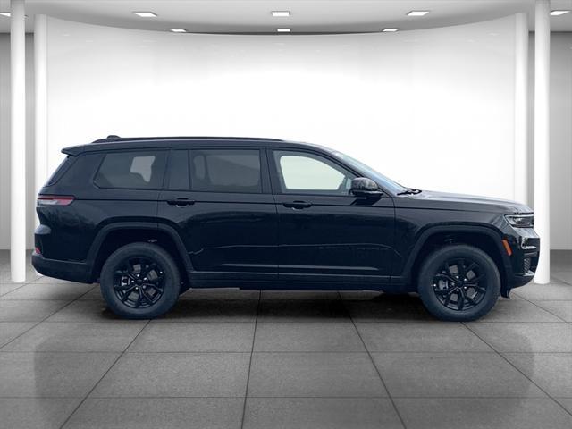 new 2025 Jeep Grand Cherokee L car, priced at $46,030