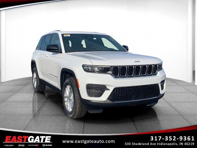 new 2025 Jeep Grand Cherokee car, priced at $40,875