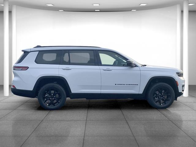 new 2025 Jeep Grand Cherokee L car, priced at $45,435