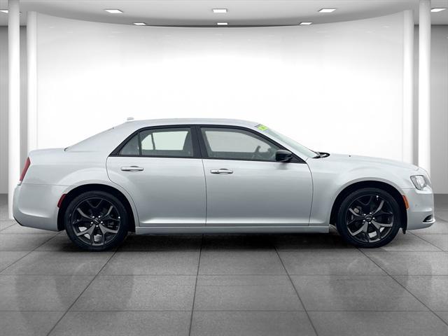 new 2023 Chrysler 300 car, priced at $29,998