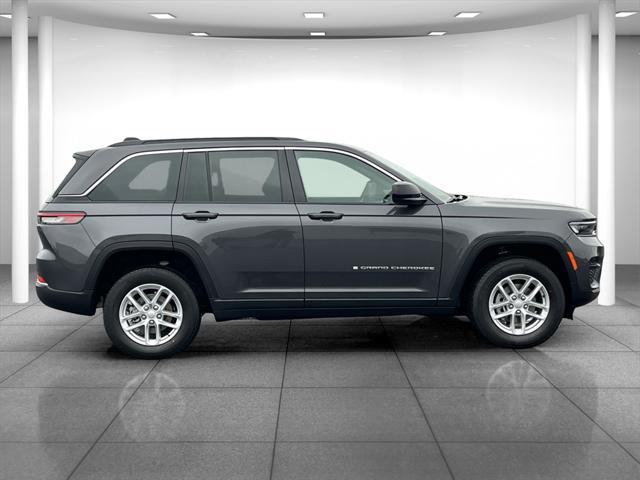 new 2025 Jeep Grand Cherokee car, priced at $41,479