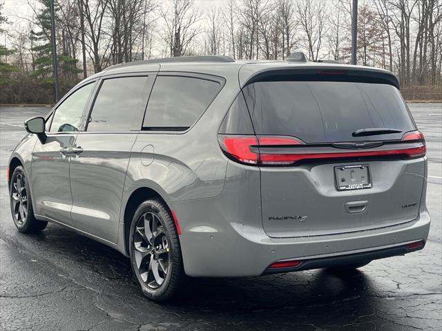 new 2025 Chrysler Pacifica car, priced at $48,217