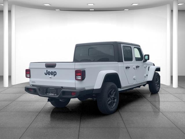 new 2024 Jeep Gladiator car, priced at $51,764