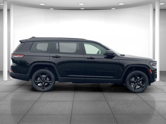 new 2025 Jeep Grand Cherokee L car, priced at $55,335