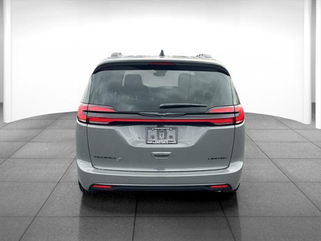 new 2025 Chrysler Pacifica car, priced at $46,717