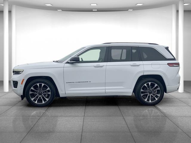 used 2022 Jeep Grand Cherokee car, priced at $38,645