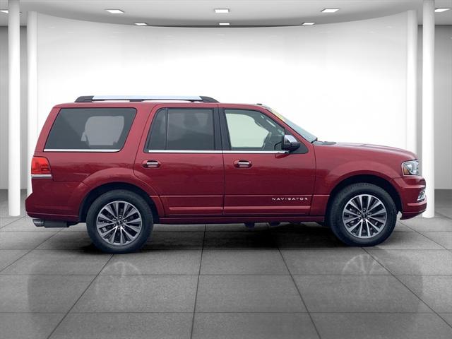 used 2016 Lincoln Navigator car, priced at $15,000