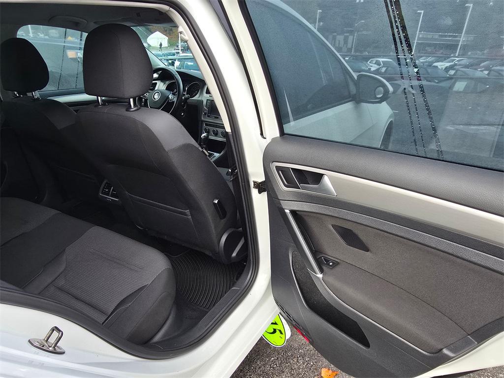 used 2016 Volkswagen Golf SportWagen car, priced at $9,995