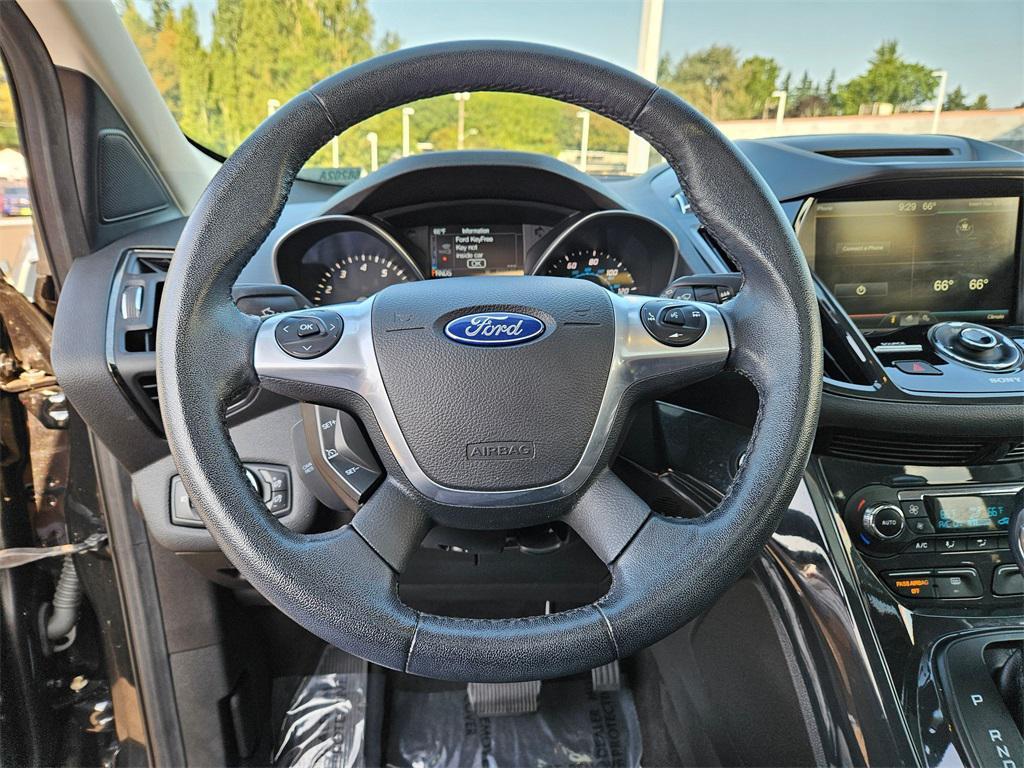 used 2015 Ford Escape car, priced at $9,522