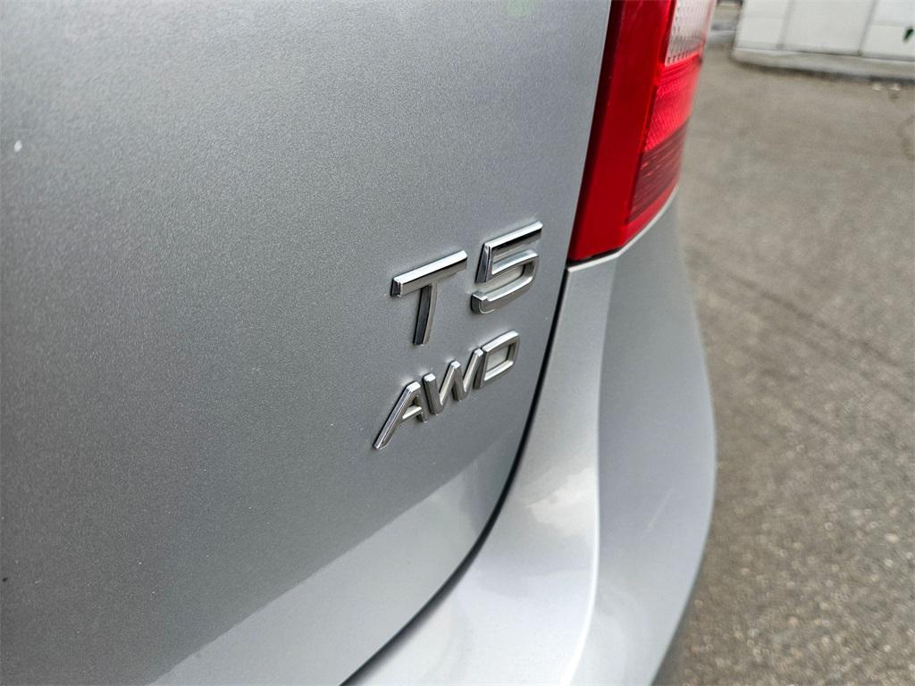 used 2013 Volvo S60 car, priced at $7,350