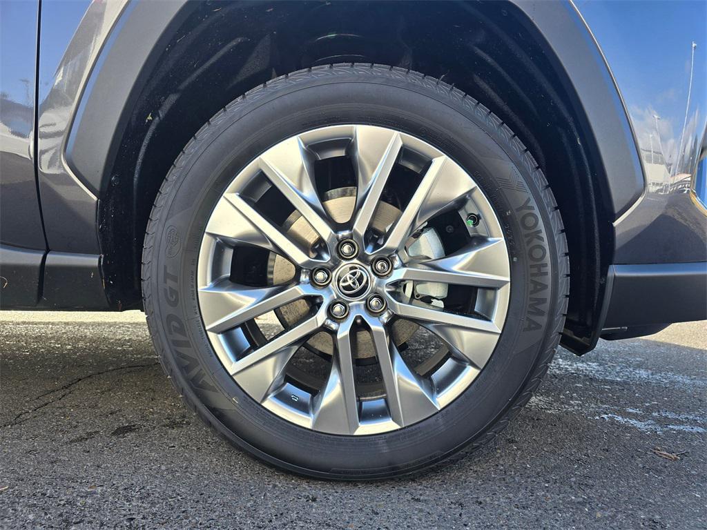 new 2025 Toyota RAV4 car, priced at $41,008