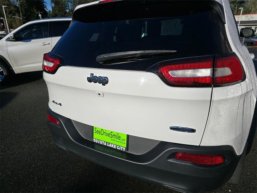 used 2016 Jeep Cherokee car, priced at $11,945