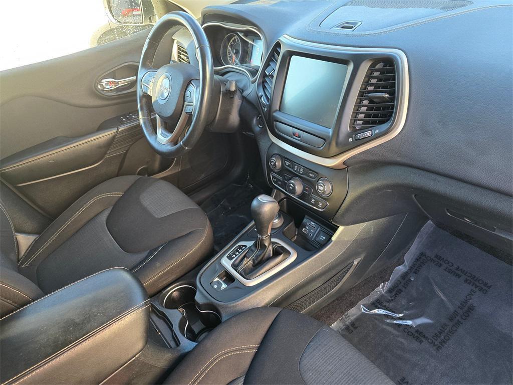 used 2016 Jeep Cherokee car, priced at $11,945