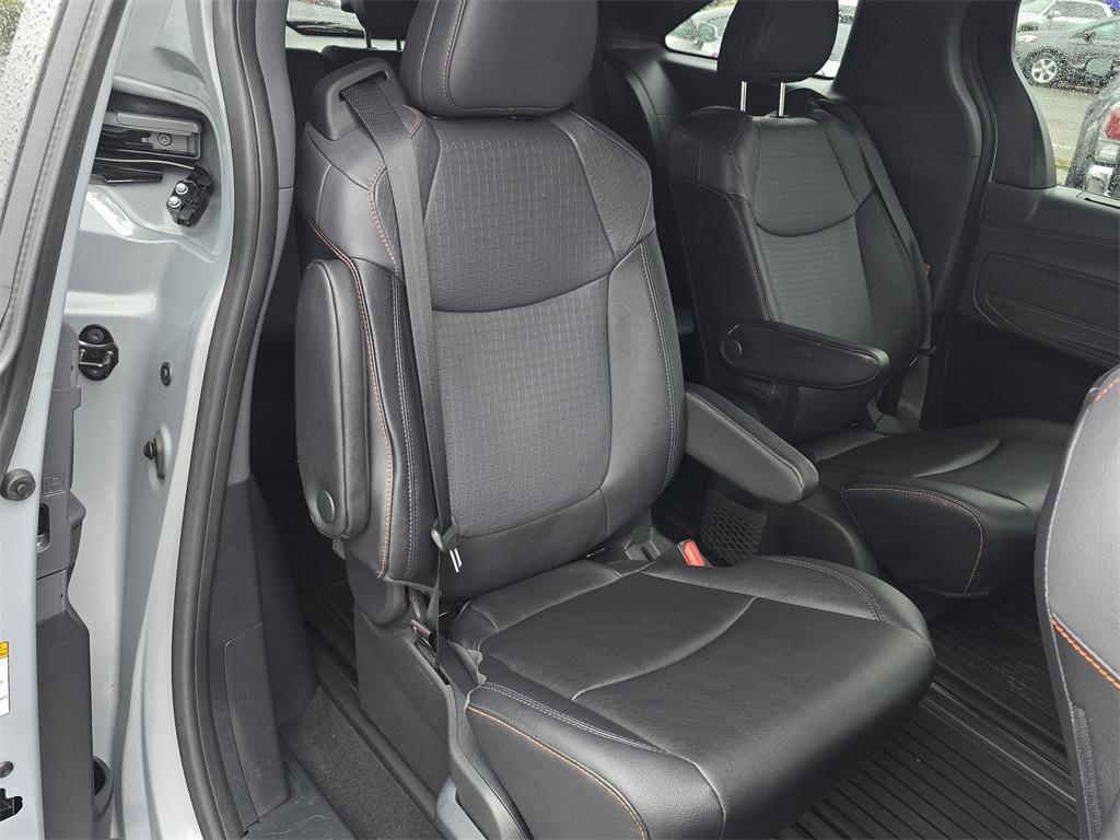 used 2024 Toyota Sienna car, priced at $49,995