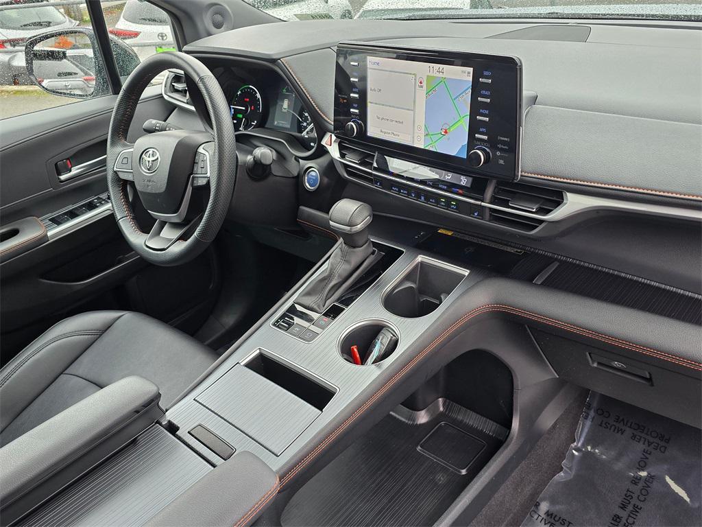 used 2024 Toyota Sienna car, priced at $49,995