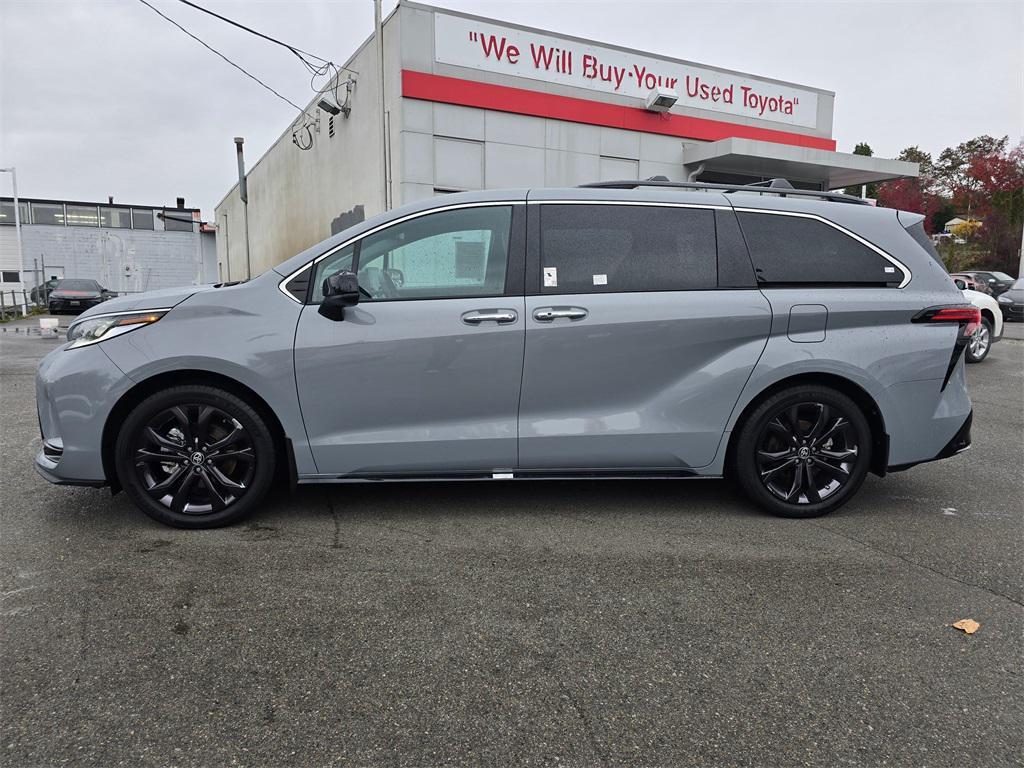 used 2024 Toyota Sienna car, priced at $49,995