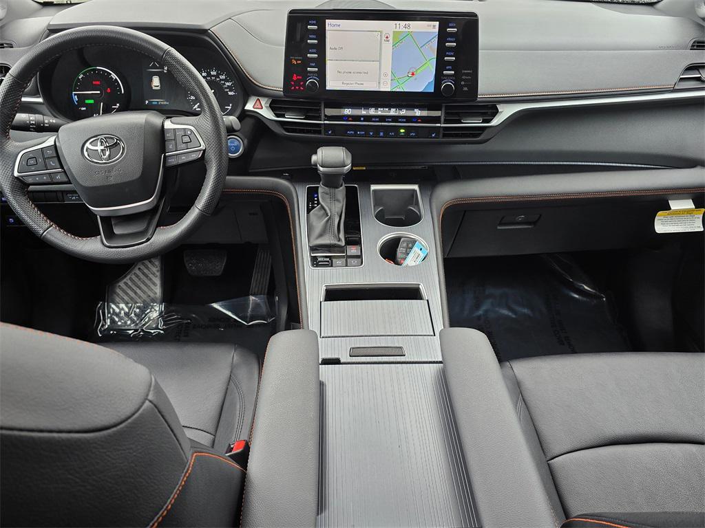 used 2024 Toyota Sienna car, priced at $49,995