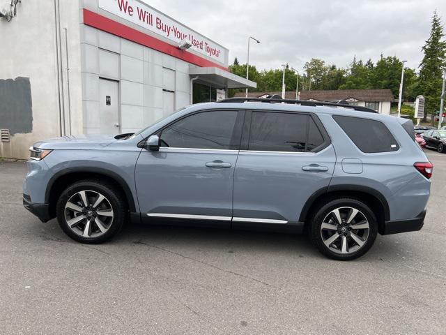 used 2025 Honda Pilot car, priced at $52,840