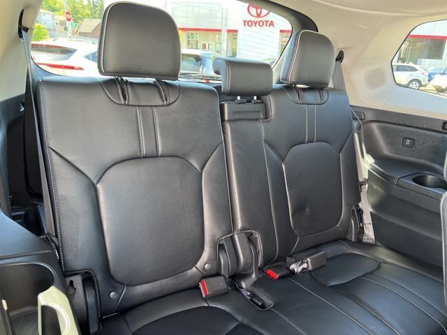 used 2025 Honda Pilot car, priced at $52,840