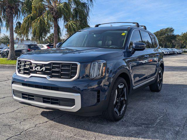 used 2025 Kia Telluride car