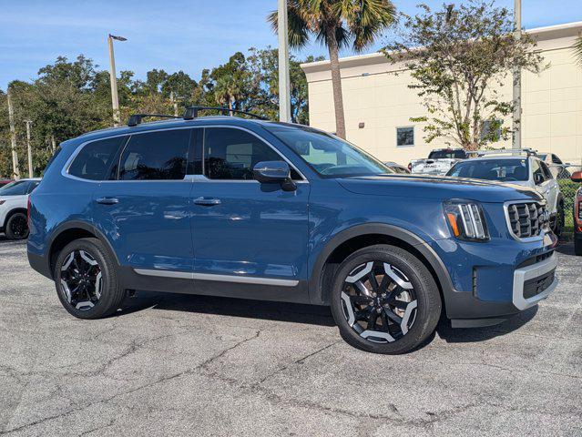 used 2025 Kia Telluride car