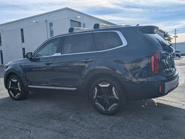 used 2025 Kia Telluride car