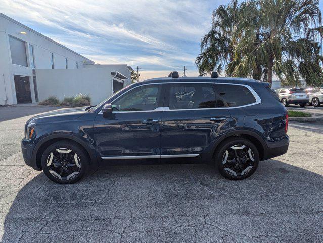 used 2025 Kia Telluride car