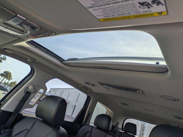 used 2025 Kia Telluride car