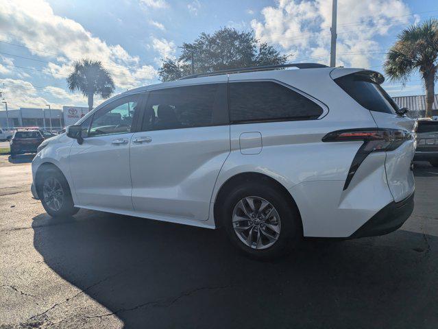 used 2024 Toyota Sienna car