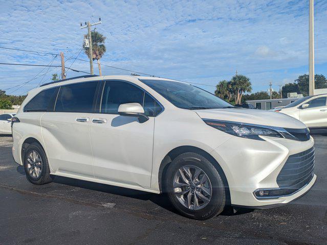 used 2024 Toyota Sienna car
