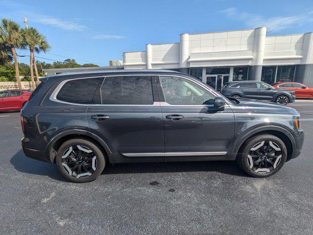 used 2024 Kia Telluride car, priced at $39,985