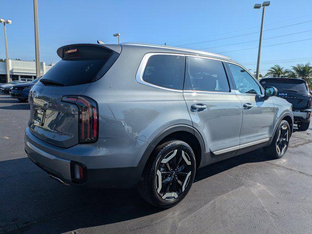 used 2025 Kia Telluride car