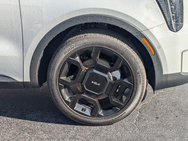 used 2024 Kia Sorento car, priced at $41,995