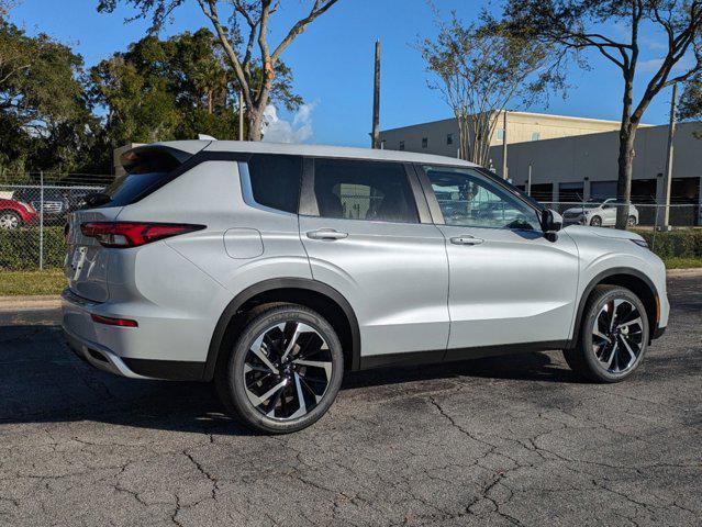 new 2024 Mitsubishi Outlander car, priced at $34,585