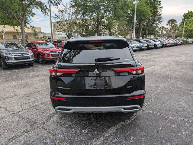 new 2024 Mitsubishi Outlander car, priced at $42,670