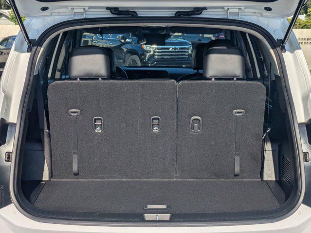 used 2024 Kia Telluride car, priced at $30,926